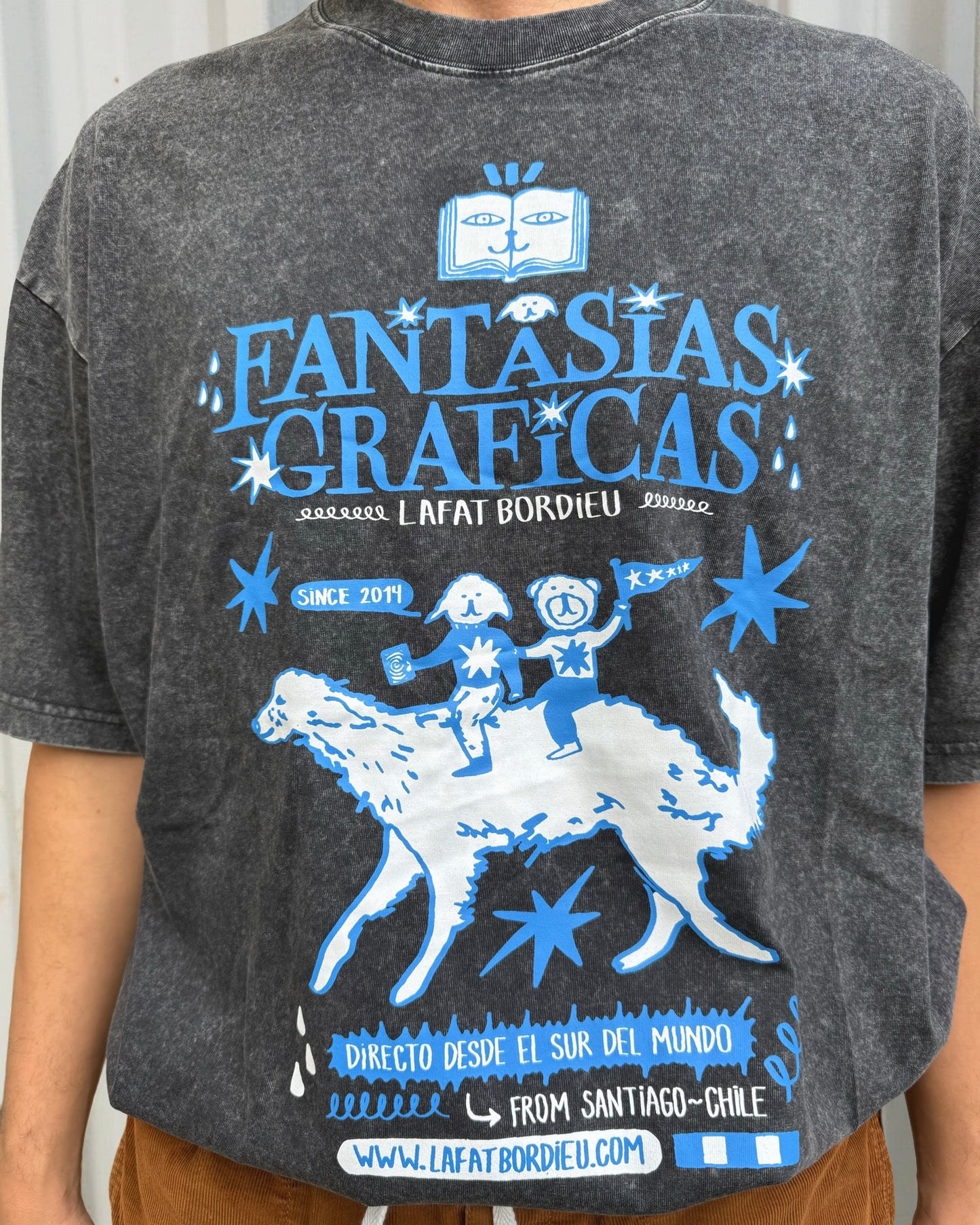 camiseta FANTASÍAS GRÁFICA
